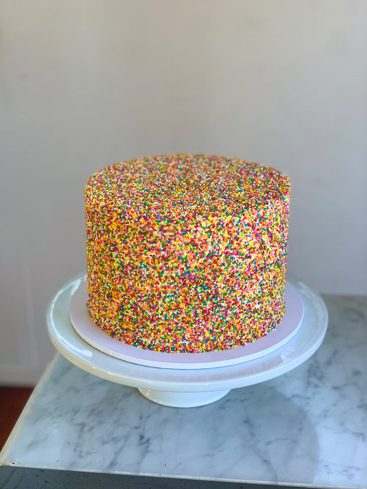 100s & 1000s Cake